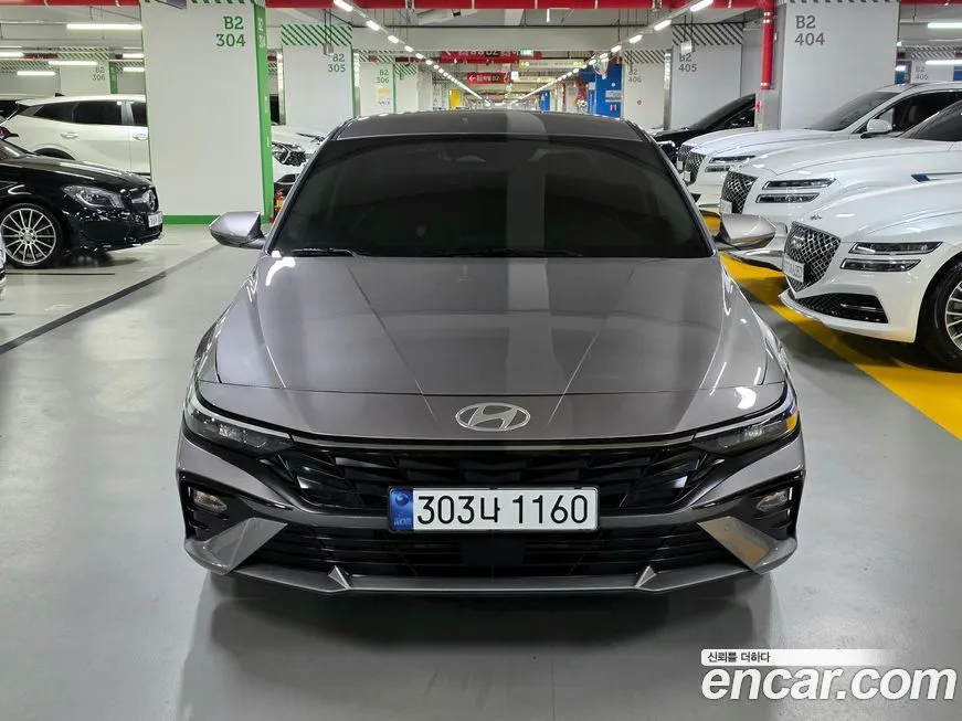 Hyundai AVANTE — фото 1