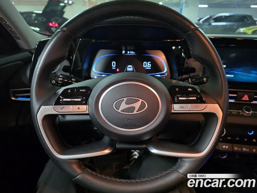 Hyundai AVANTE — фото 5