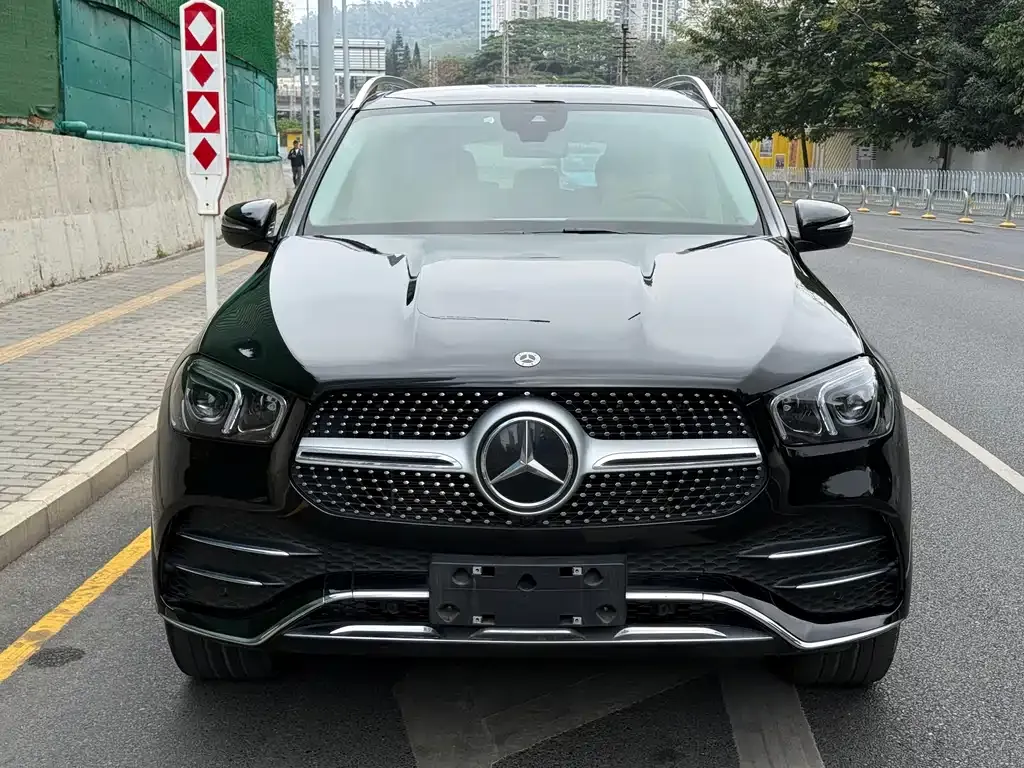 Mercedes-Benz GLE — фото 7
