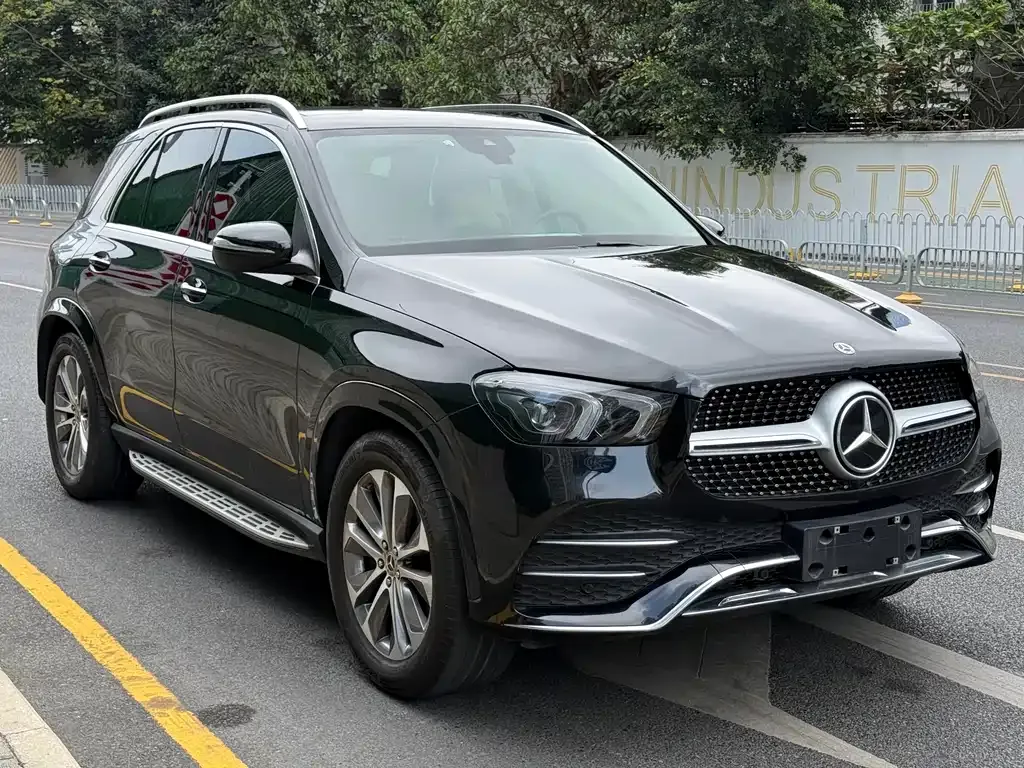 Mercedes-Benz GLE — фото 9