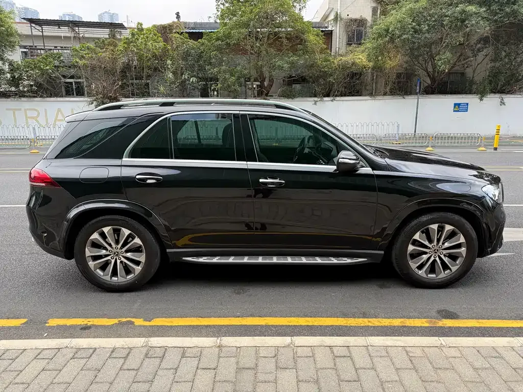 Mercedes-Benz GLE — фото 3