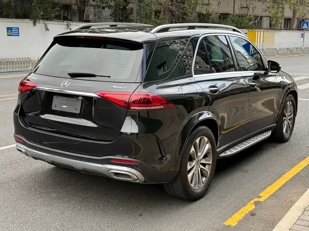 Mercedes-Benz GLE — фото 10