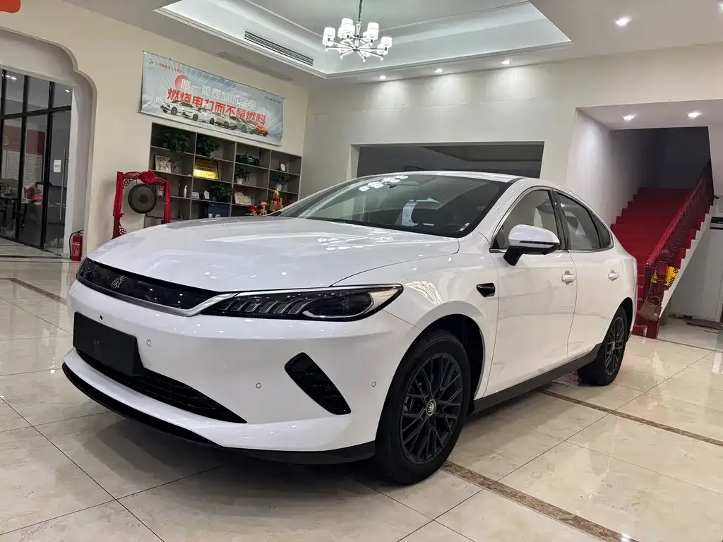 BYD Qin PLUS — фото 1