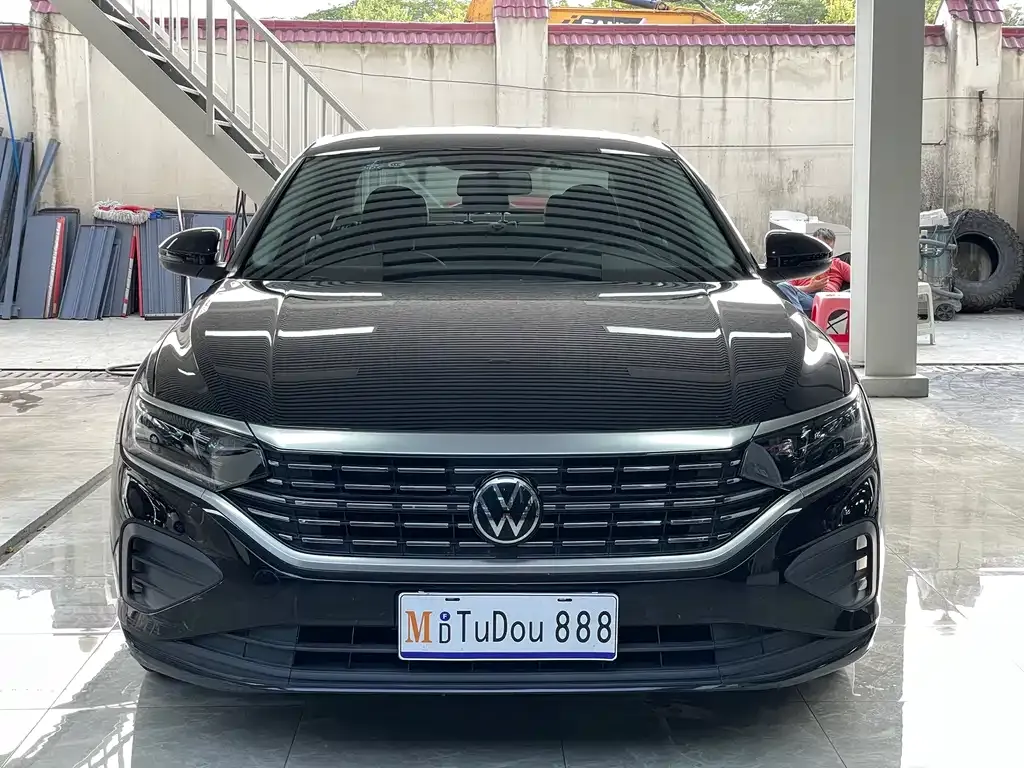 Volkswagen Passat — фото 7