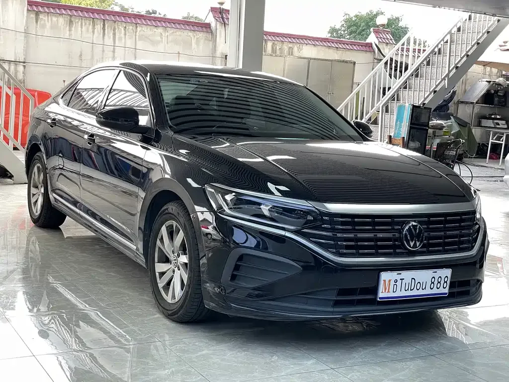 Volkswagen Passat — фото 9