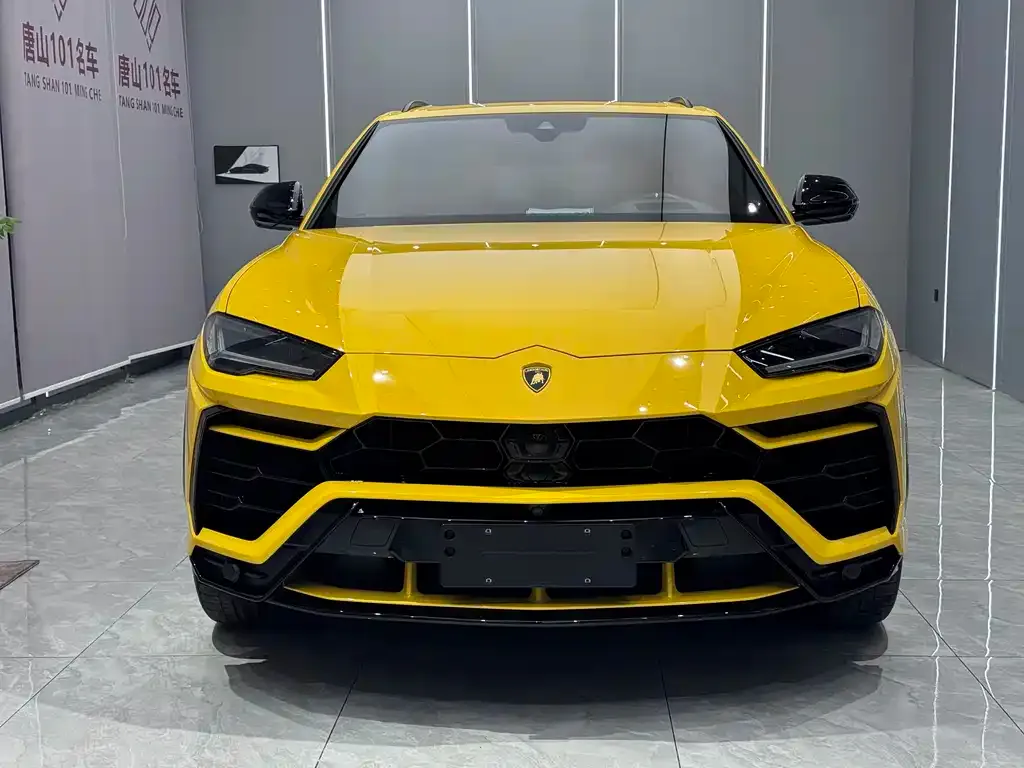Lamborghini Urus — фото 8