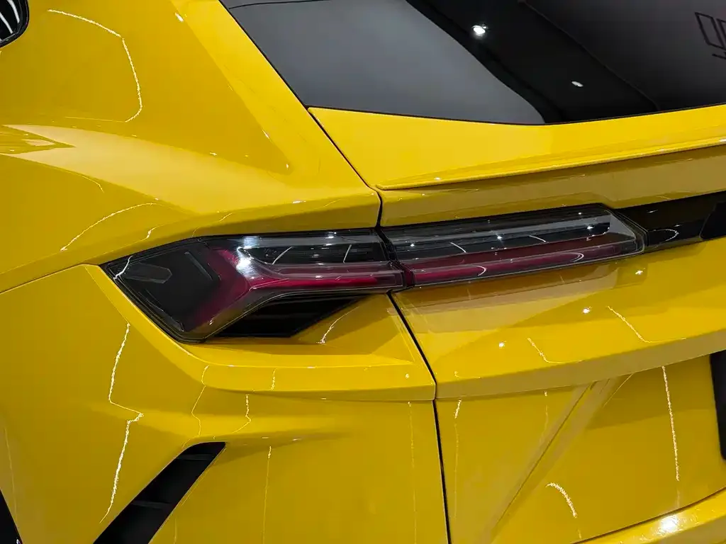 Lamborghini Urus — фото 4