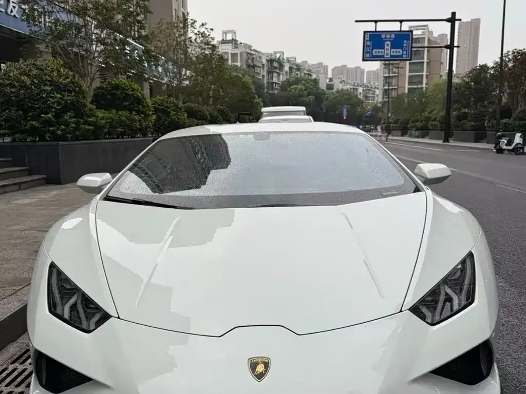 Lamborghini Huracan — фото 2