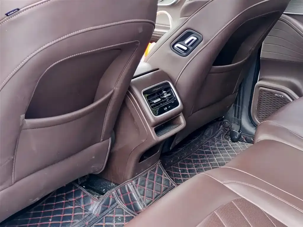 Chery Tiggo 8 PRO — фото 2