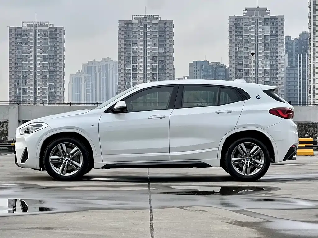 BMW X2 — фото 3