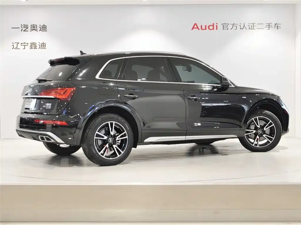 Audi Q5L — фото 2