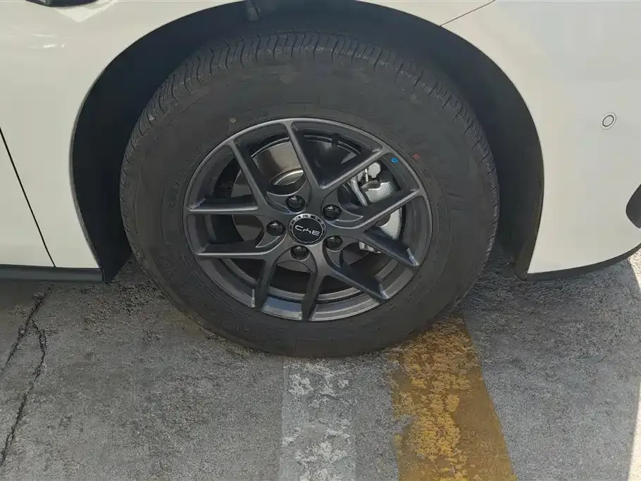 BYD Seal 06 — фото 9
