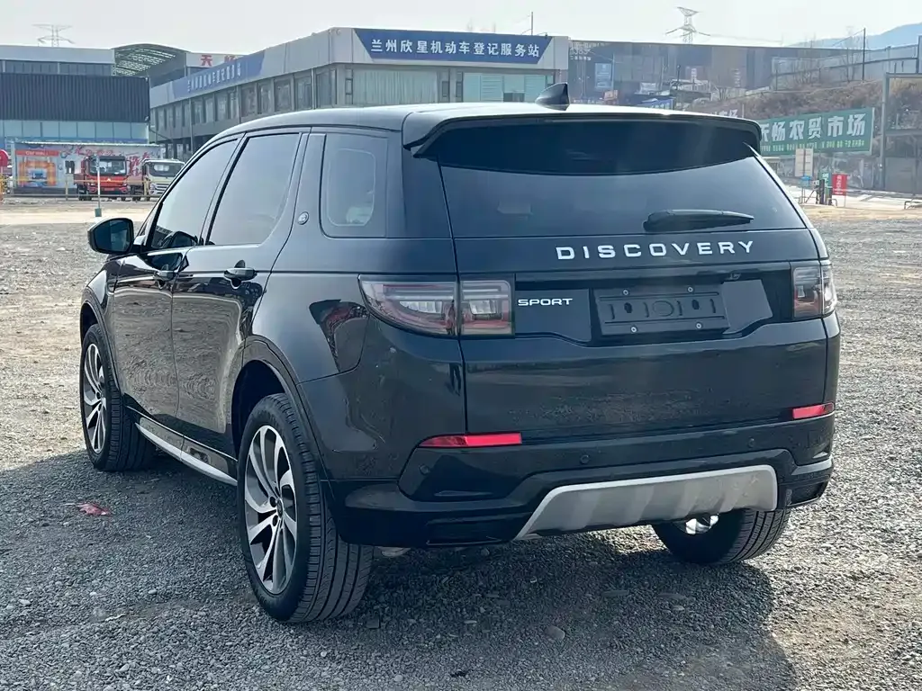 Land Rover Discovery Sport — фото 2
