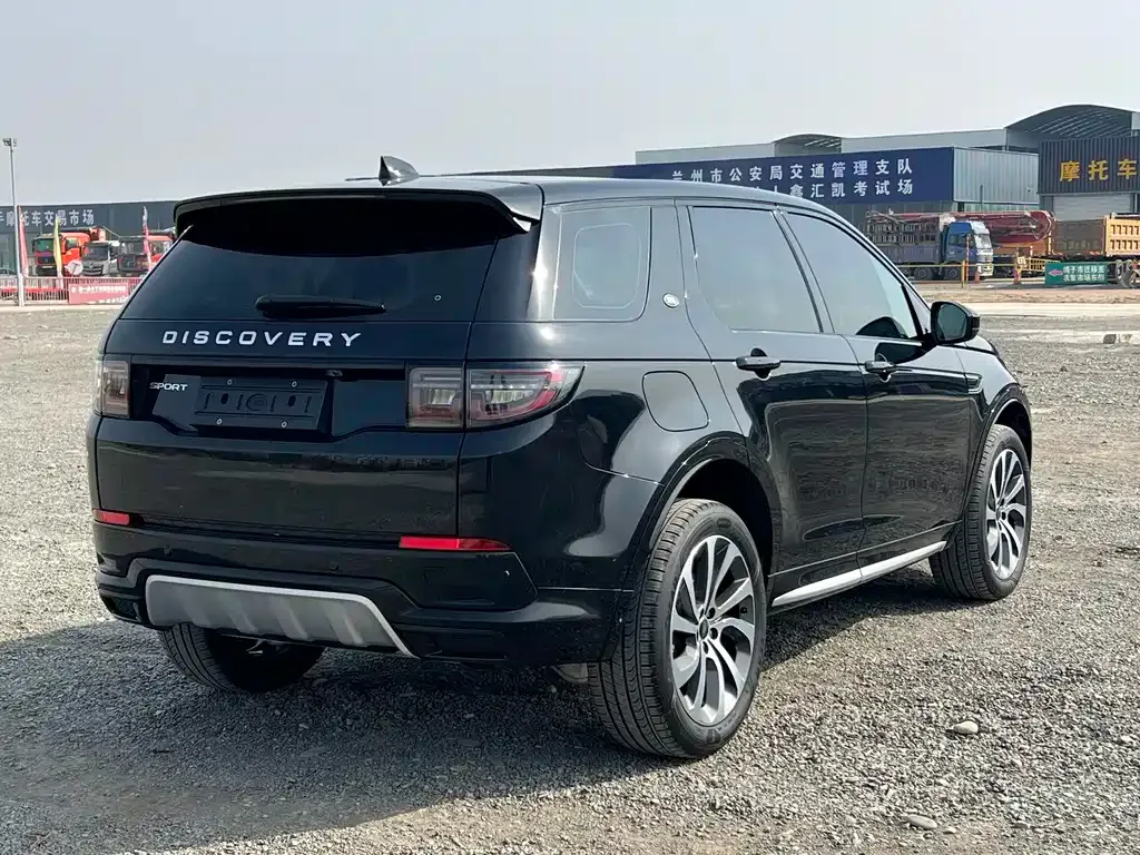 Land Rover Discovery Sport — фото 4