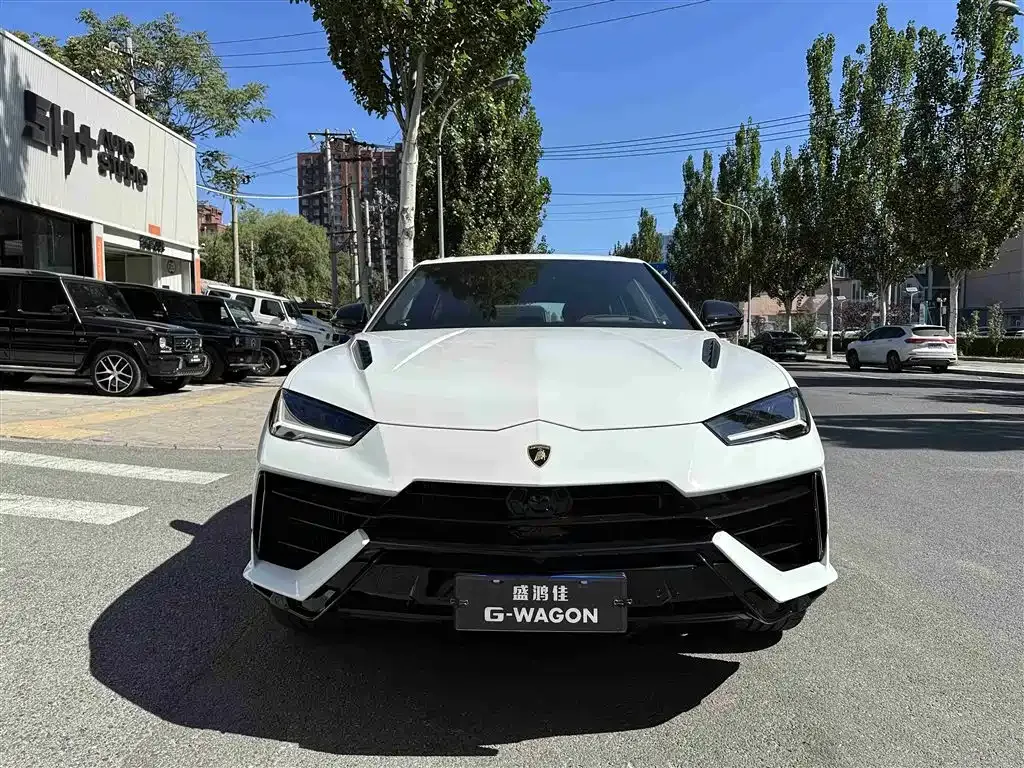 Lamborghini Urus — фото 6