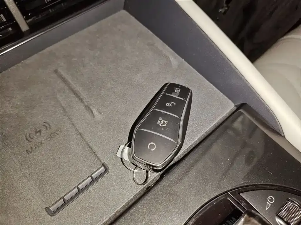BYD Seal 06GT — фото 7