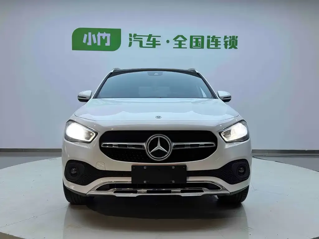 Mercedes-Benz GLA — фото 8
