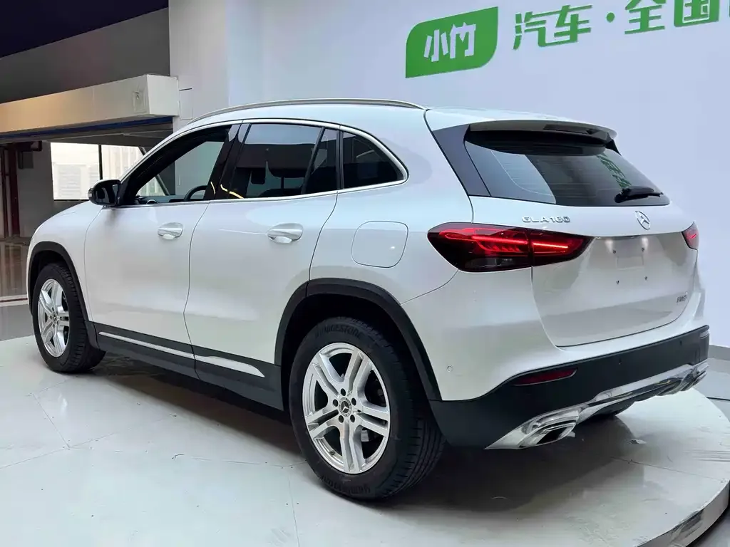 Mercedes-Benz GLA — фото 10