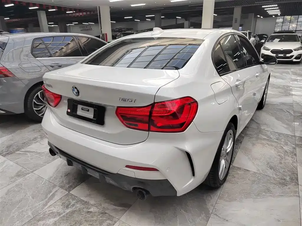 BMW 1 Series — фото 10