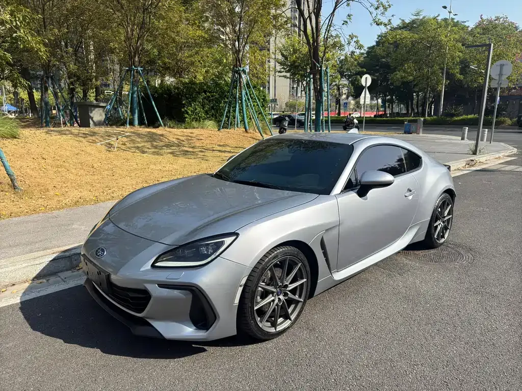Subaru BRZ — фото 1