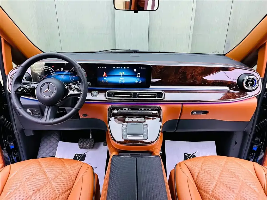 Mercedes-Benz Vito — фото 10
