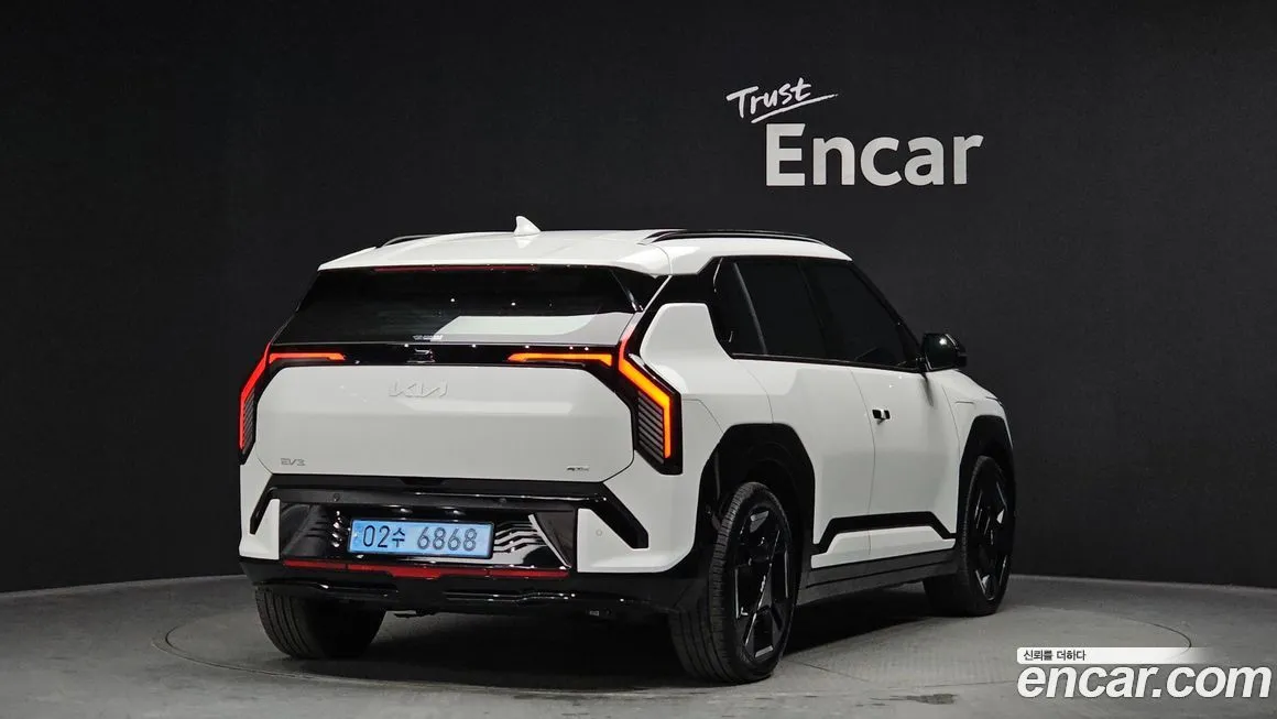 Kia EV3 — фото 6