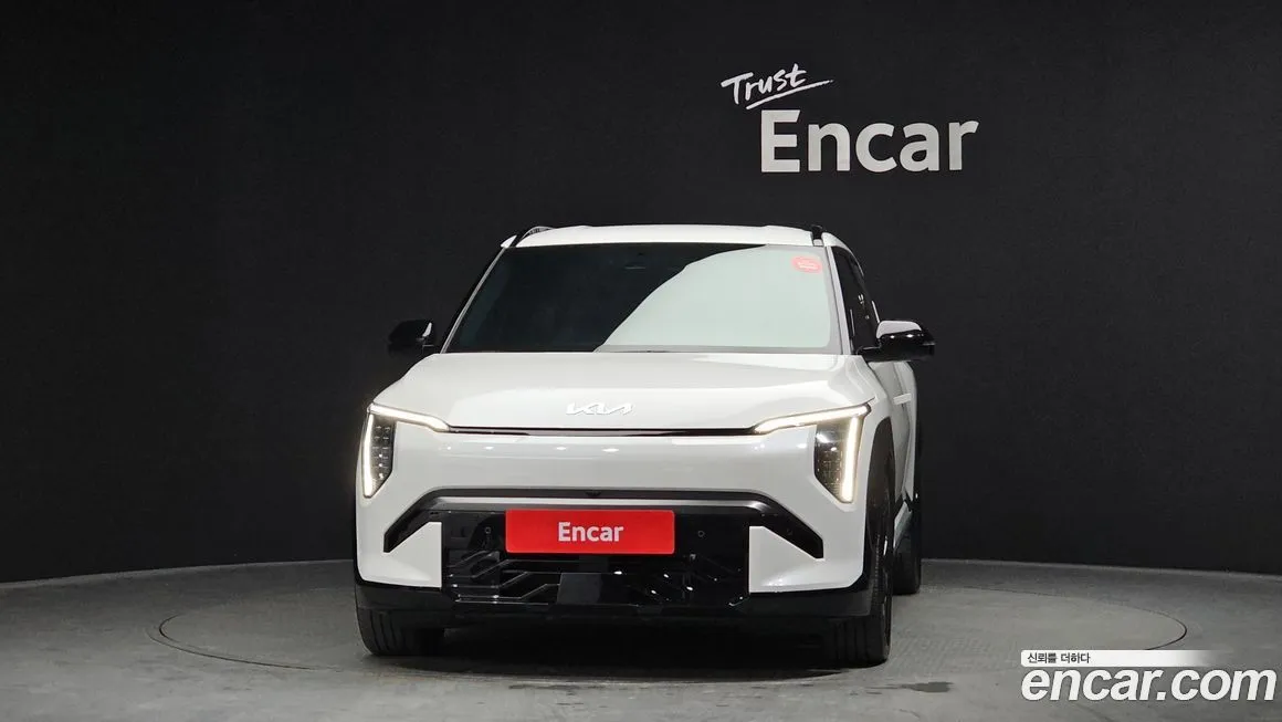Kia EV3 — фото 2