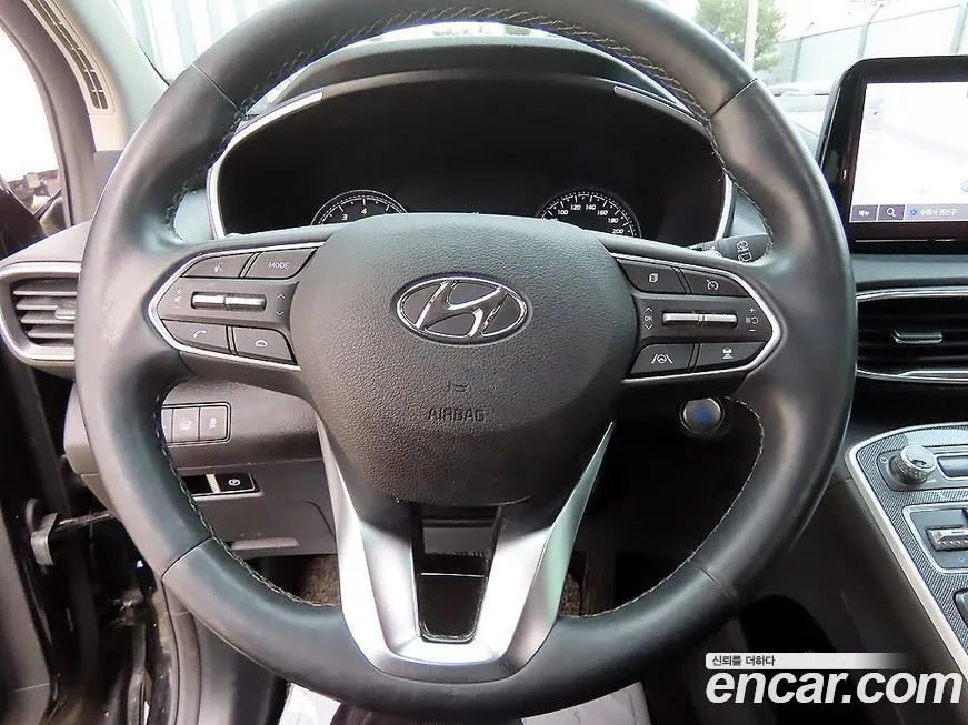 Hyundai Santafe — фото 2