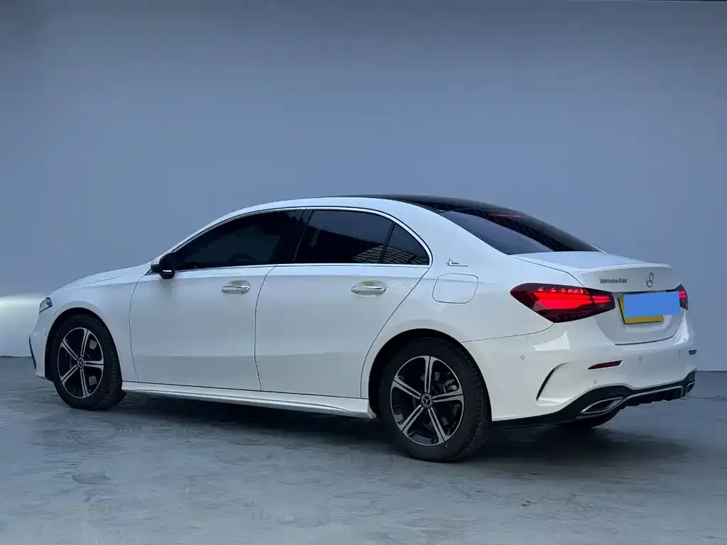 Mercedes-Benz A-Class — фото 7