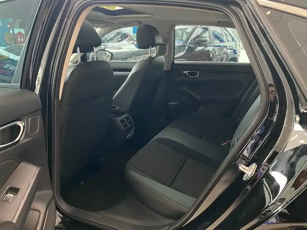 Honda Civic — фото 2