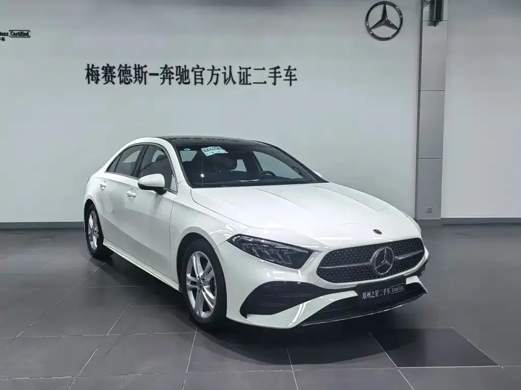Mercedes-Benz A-Class — фото 1