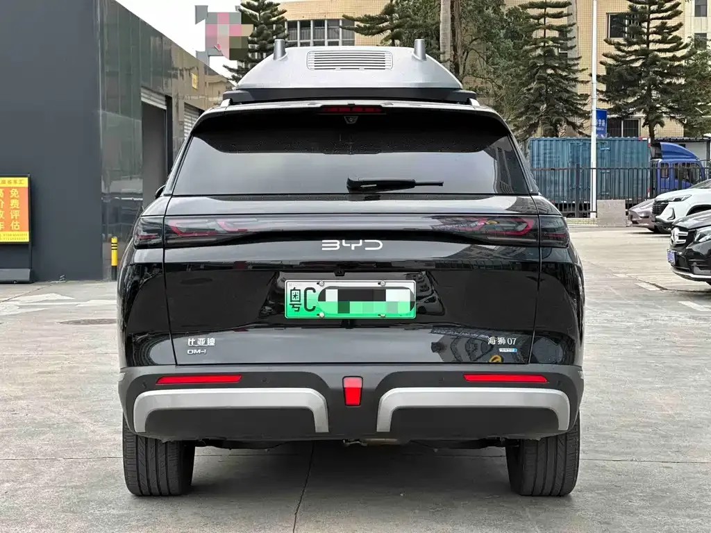 BYD Hiace 07 DM-i — фото 9
