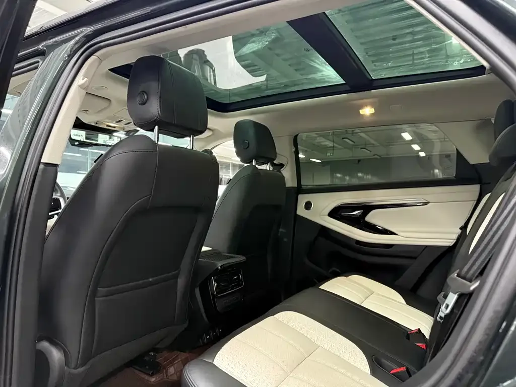 Land Rover Evoque — фото 5
