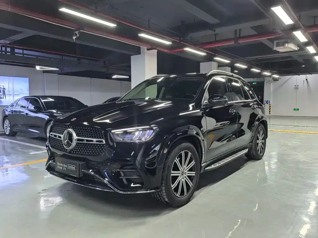 Mercedes-Benz GLE — фото 1