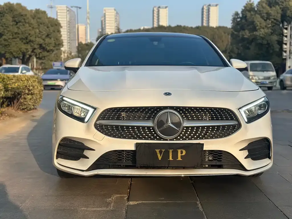 Mercedes-Benz A-Class — фото 10