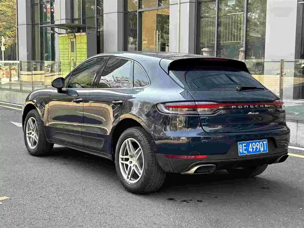Porsche Macan — фото 9