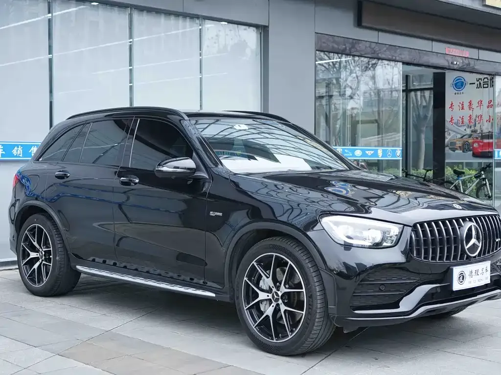 Mercedes-Benz GLC AMG — фото 8