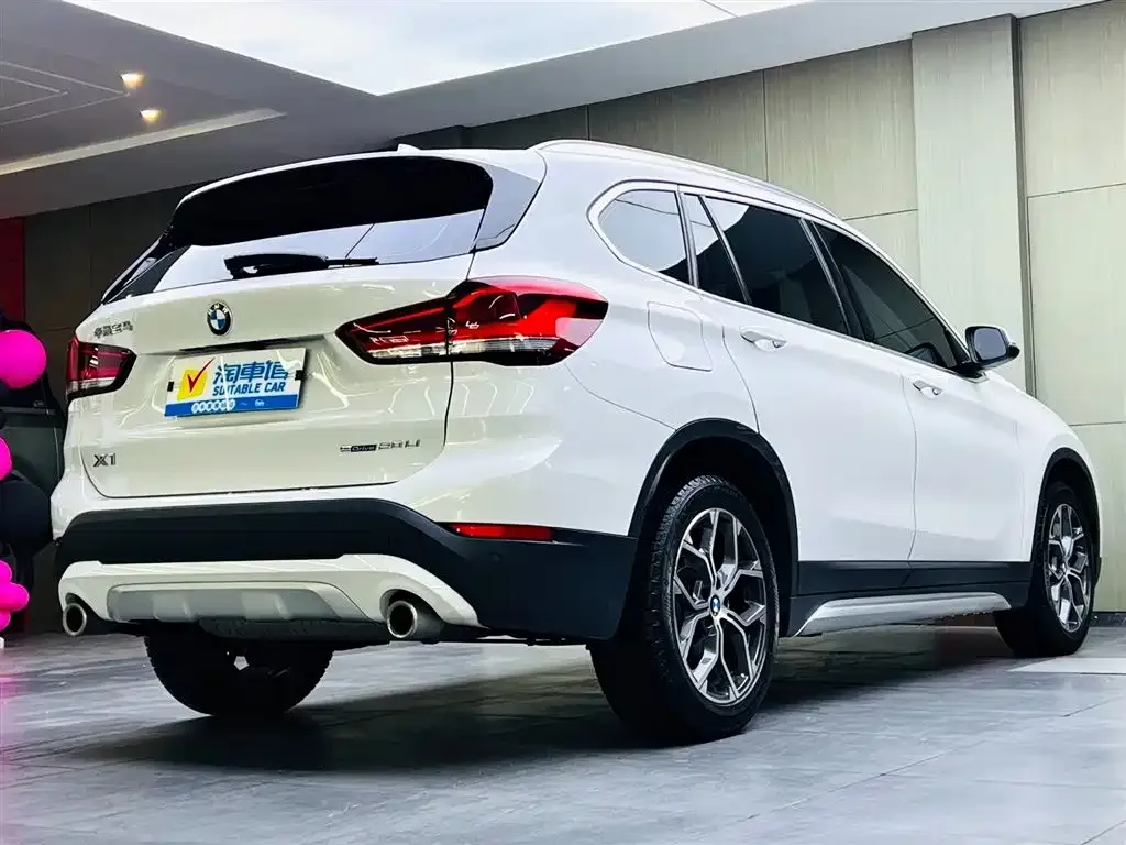 BMW X1 — фото 6