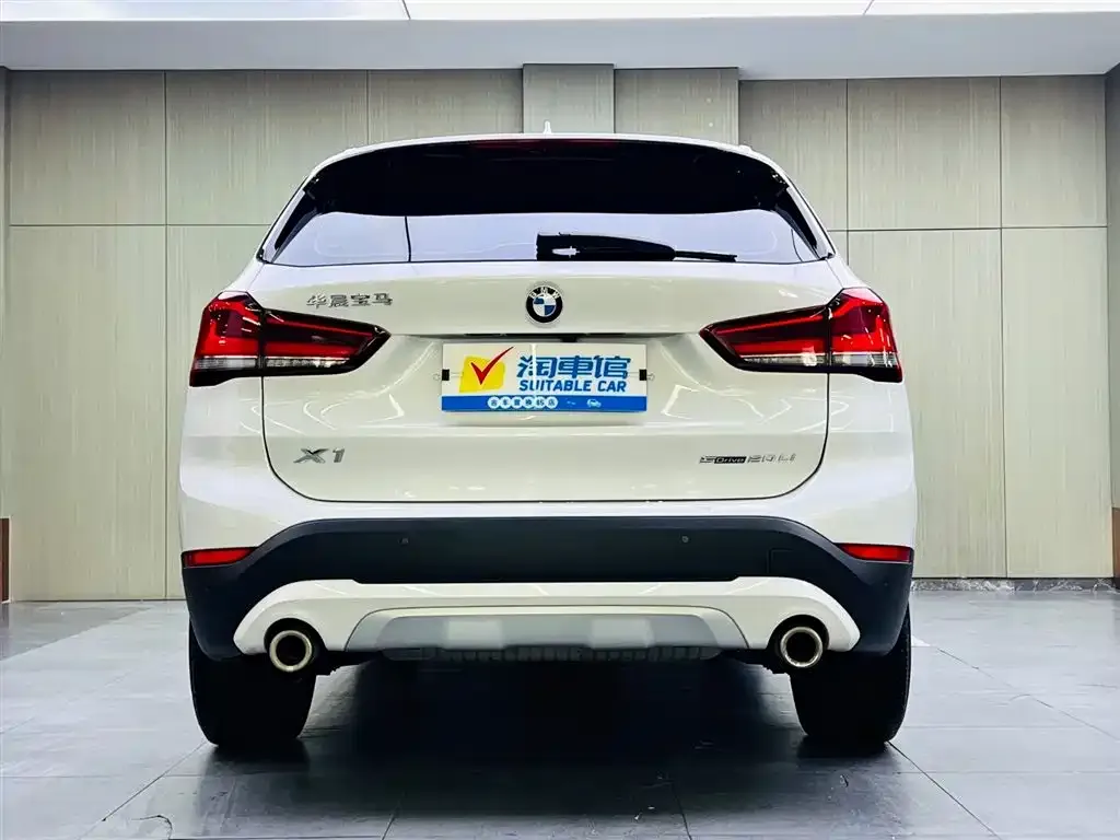 BMW X1 — фото 2