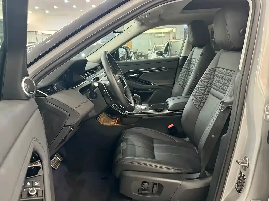 Land Rover Evoque — фото 5