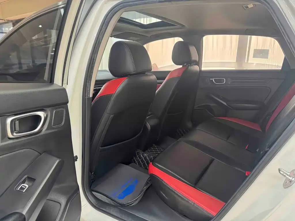 Honda Civic — фото 2