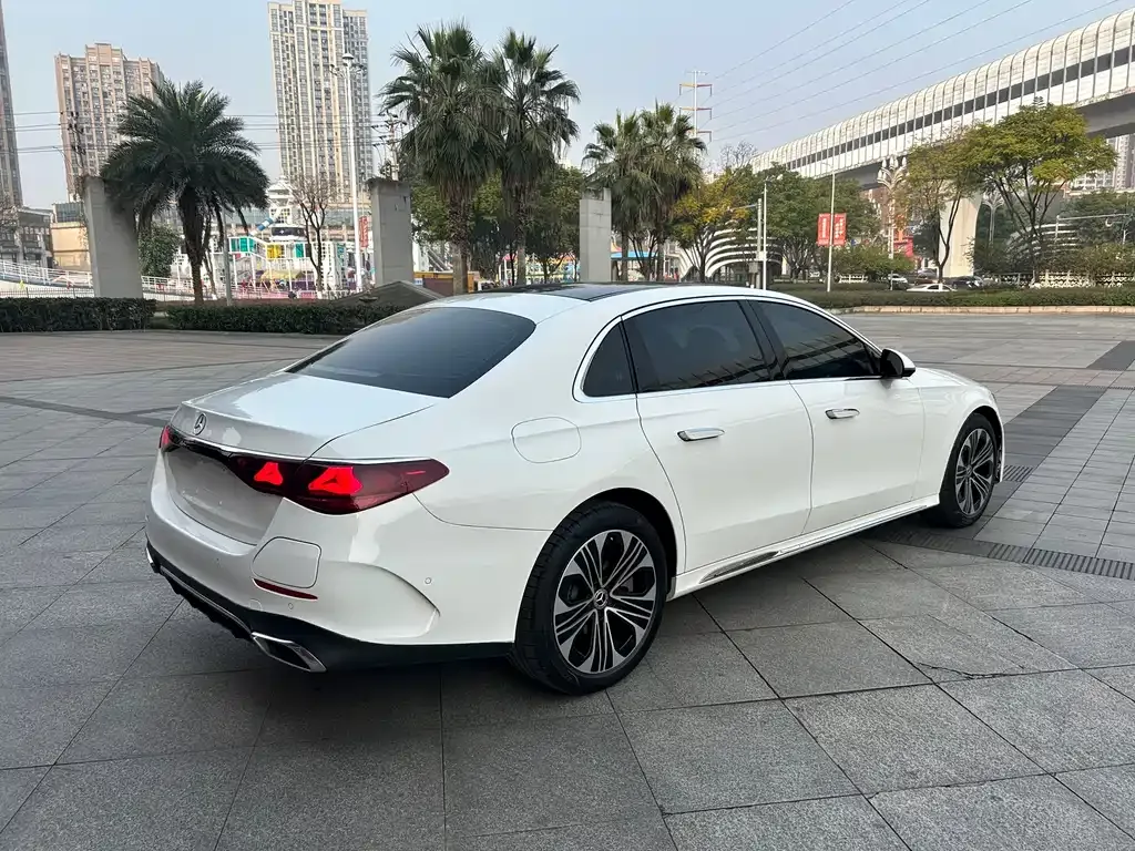 Mercedes-Benz E-Class New Energy — фото 6
