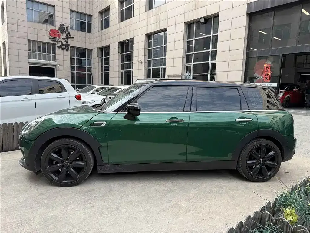 MINI Clubman — фото 6