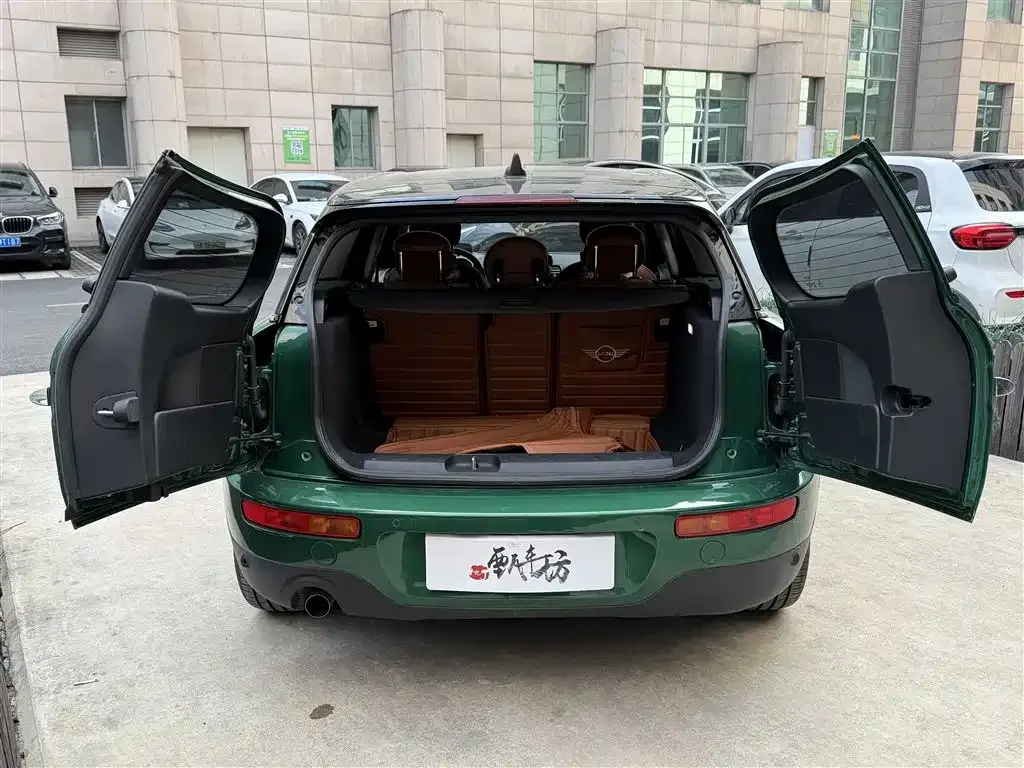 MINI Clubman — фото 4