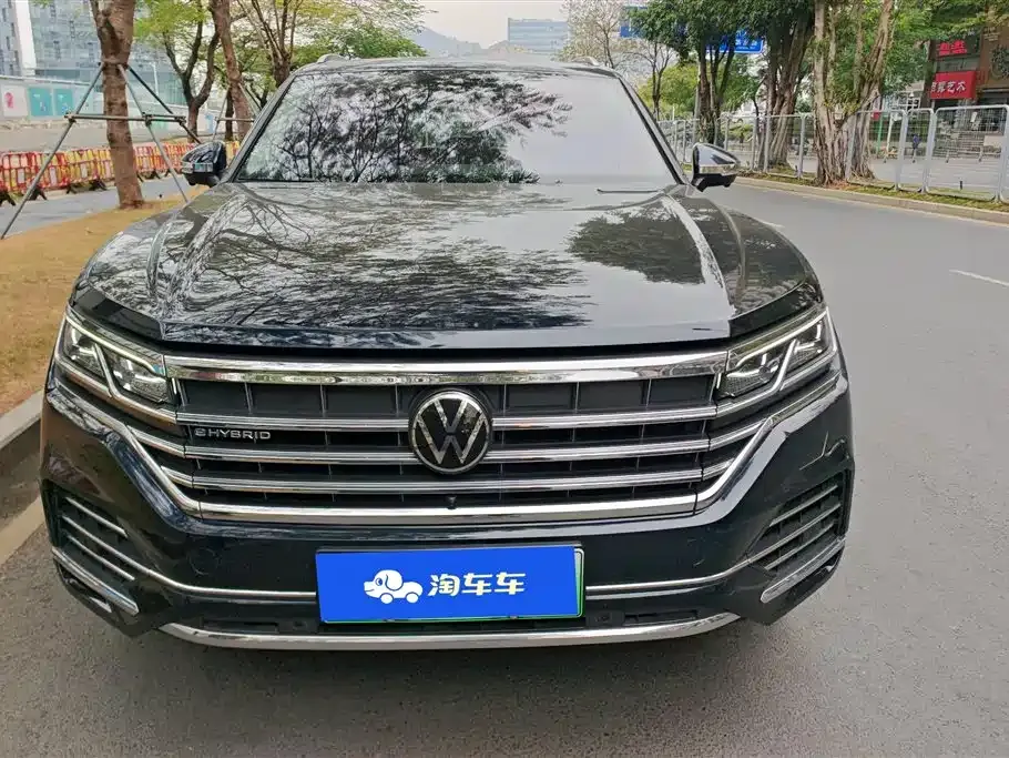Volkswagen Touareg New Energy — фото 3