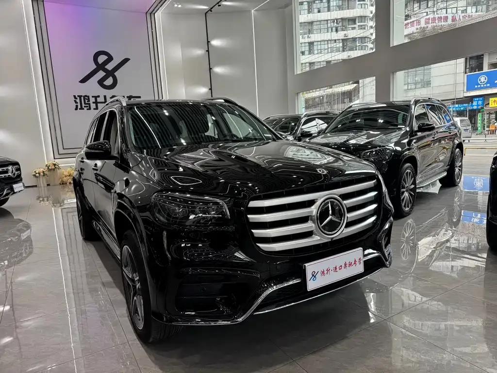 Mercedes-Benz GLS — фото 10