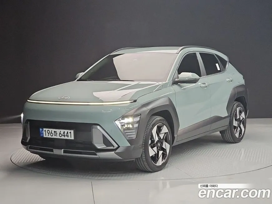 Hyundai Kona — фото 1