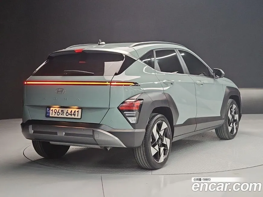 Hyundai Kona — фото 2