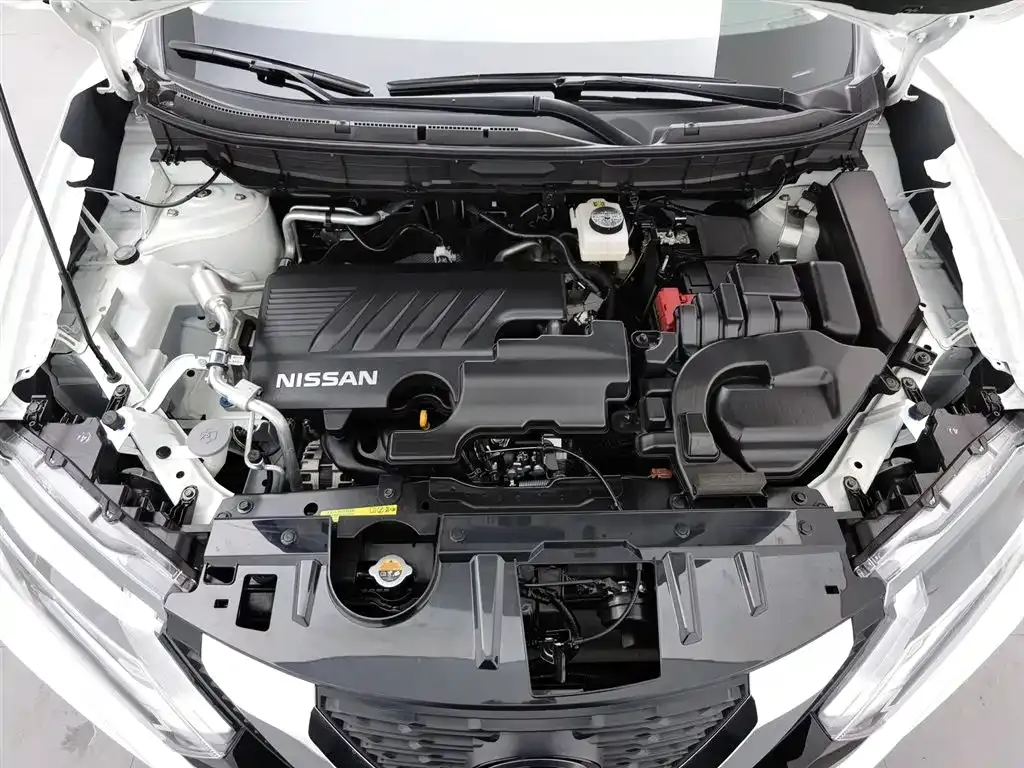 Nissan X-Trail — фото 10