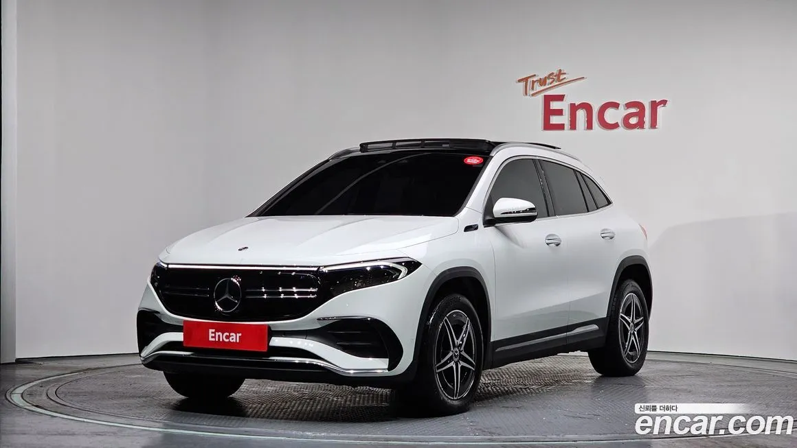 Mercedes-Benz EQA — фото 1
